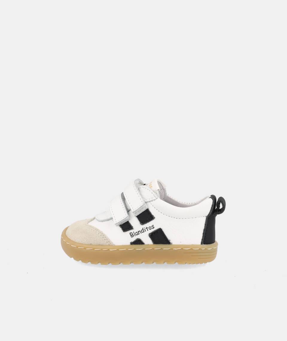 zapatilla lisboa blanco, blanditos by crio's Zapatilla cero drop Blanditos By Crios,