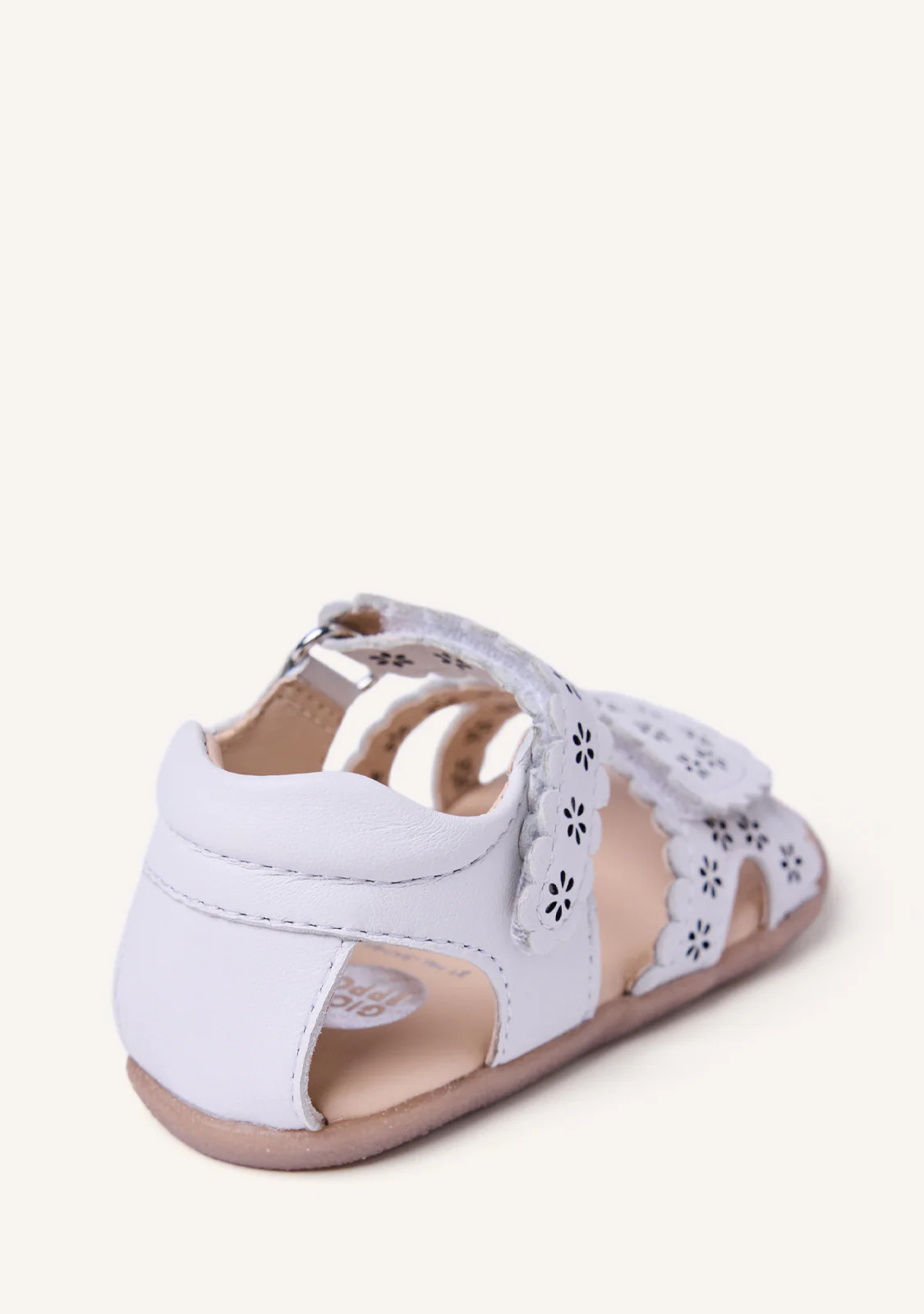 kabati white kabati white
