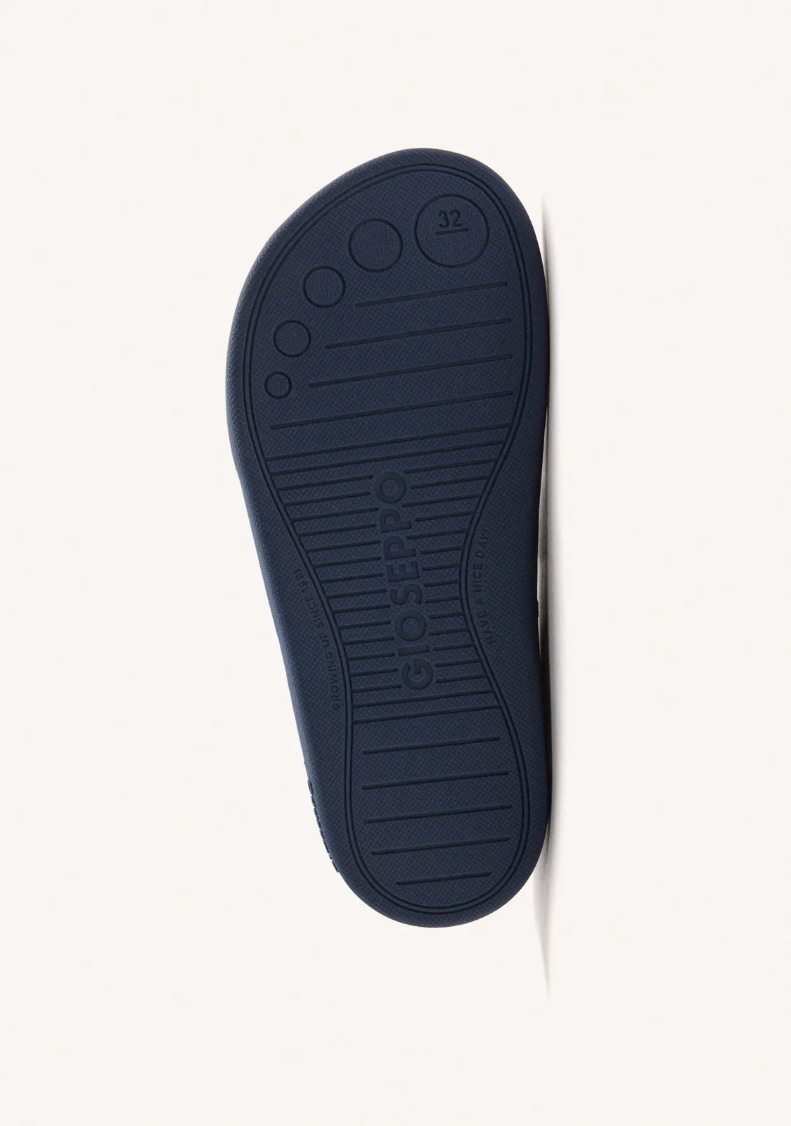 apatilla colegial barefoot azul marino con doble cierre ajustable modelo Navy Pro apatilla colegial barefoot azul marino con doble cierre ajustable modelo Navy Pro